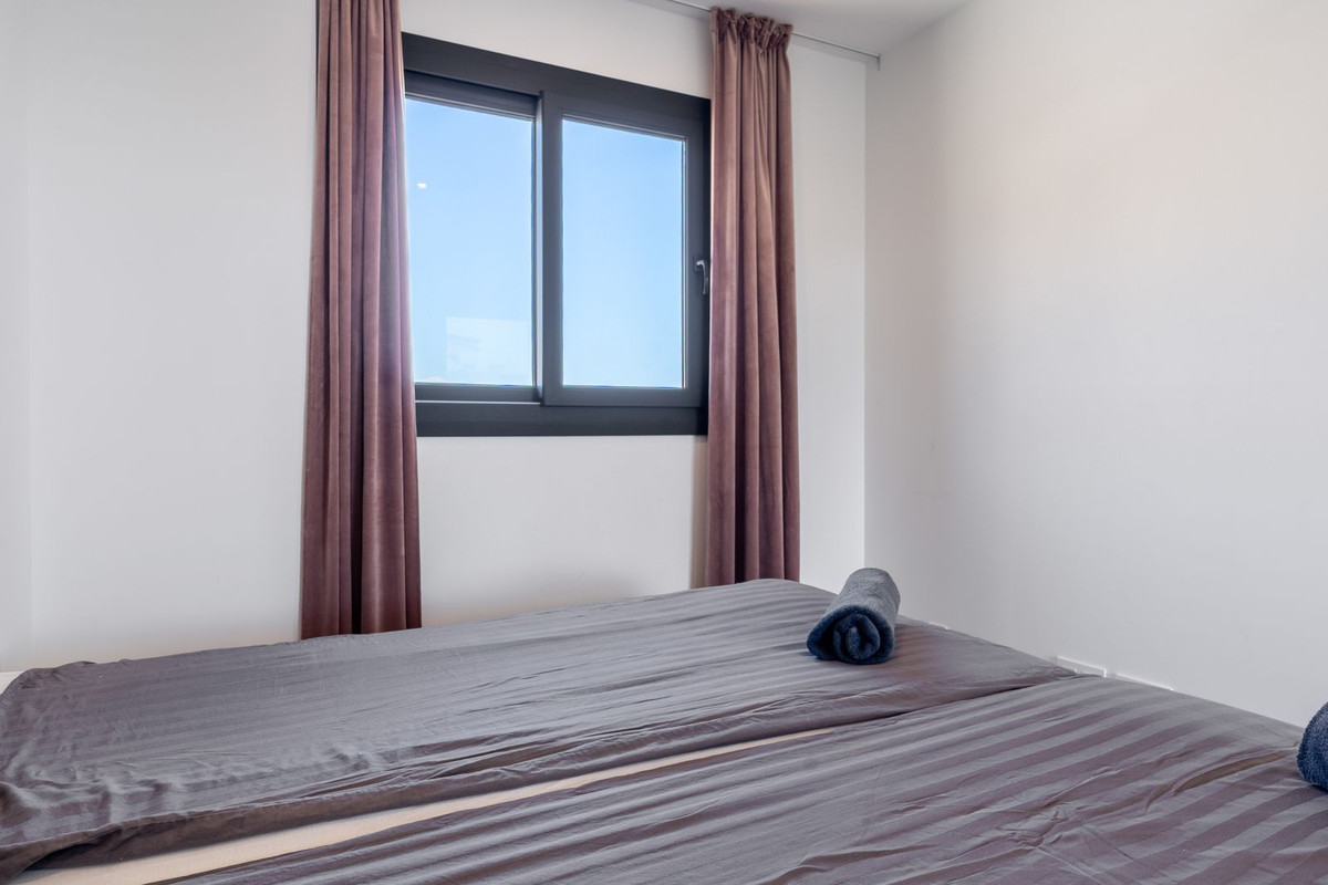 Appartement te koop in Fuengirola | 2 slaapkamers H5467978