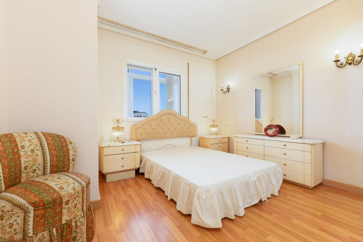 Appartement te koop in Fuengirola | 2 slaapkamers H5469112