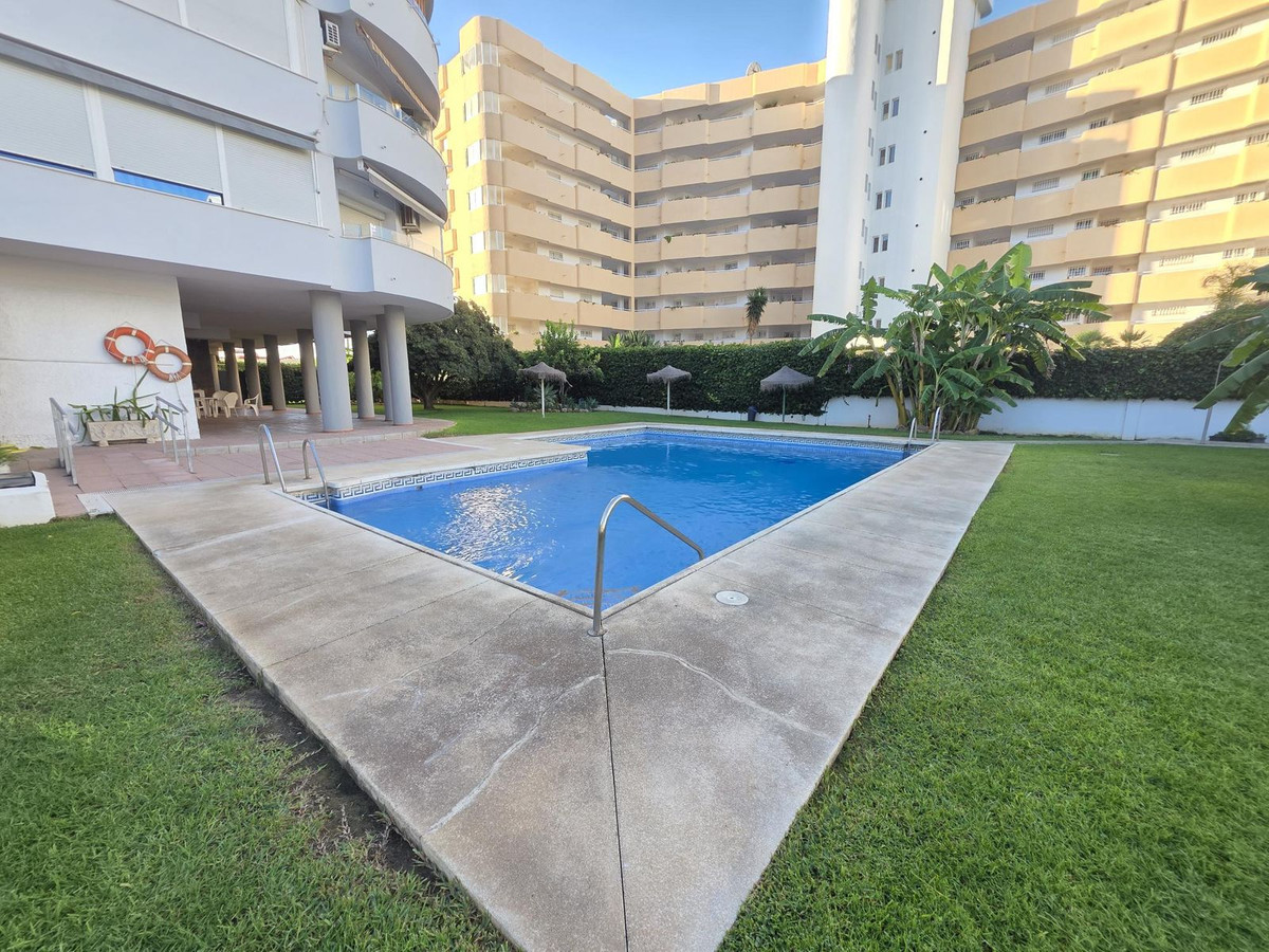 Appartement te koop in Fuengirola | 2 slaapkamers H5469445