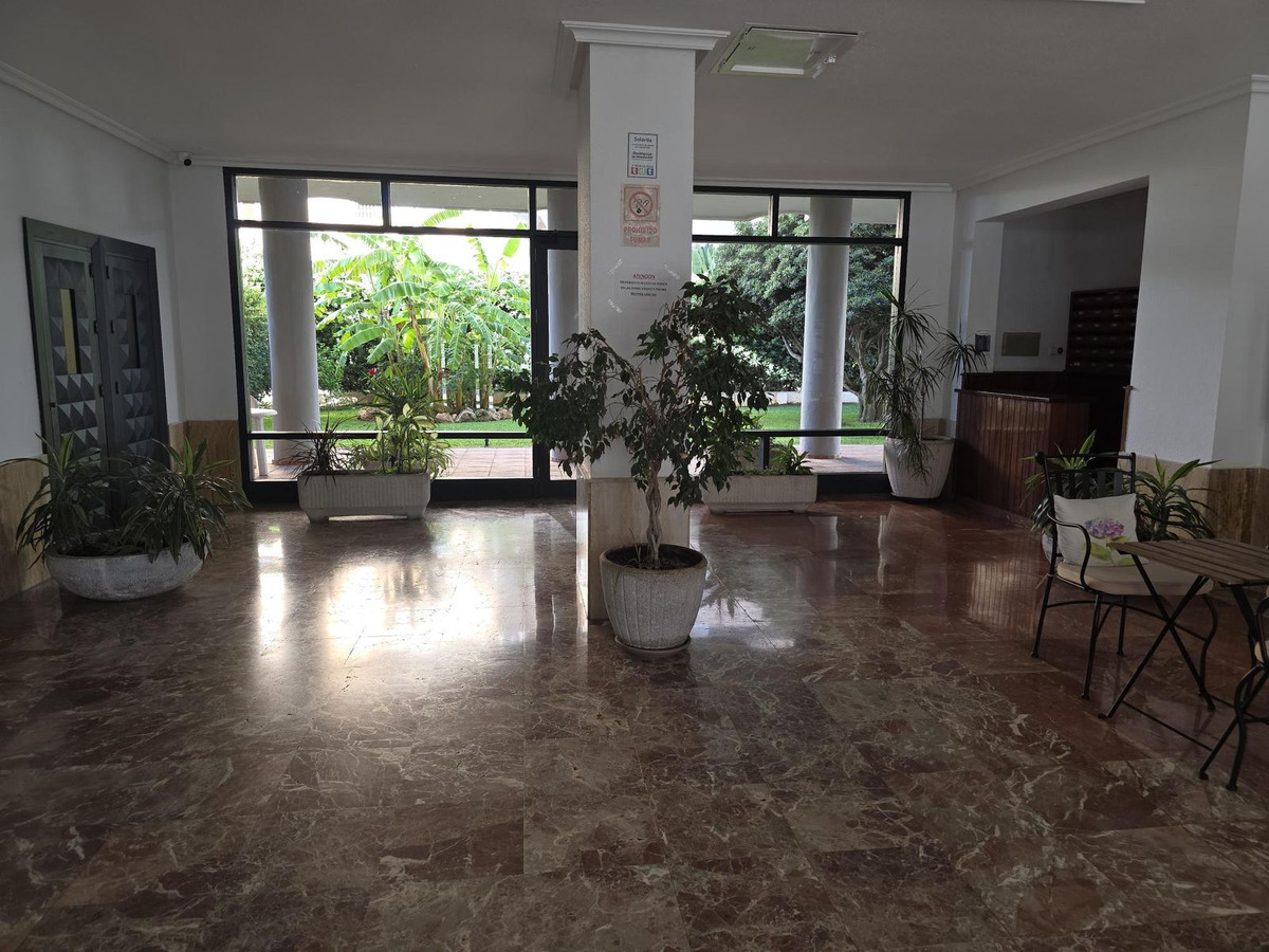 Appartement te koop in Fuengirola | 2 slaapkamers H5469445