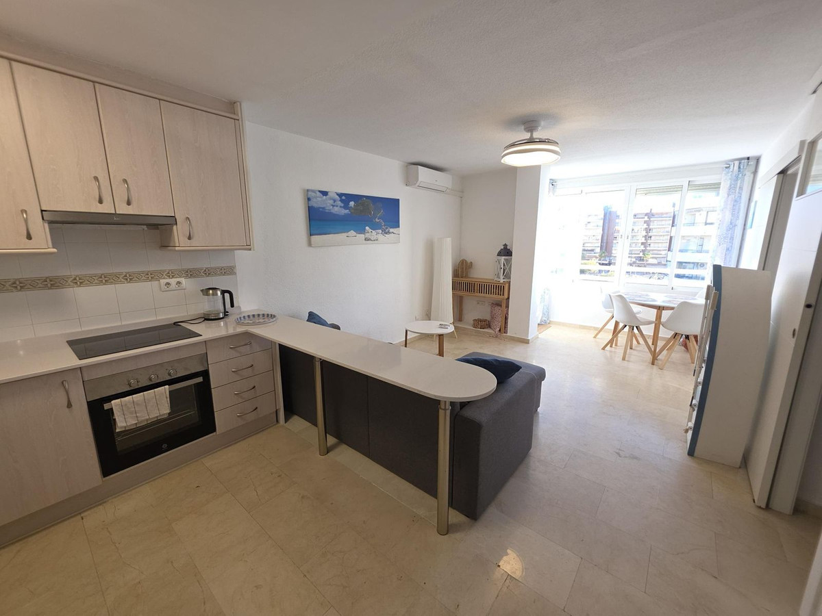 Appartement te koop in Fuengirola | 2 slaapkamers H5469445