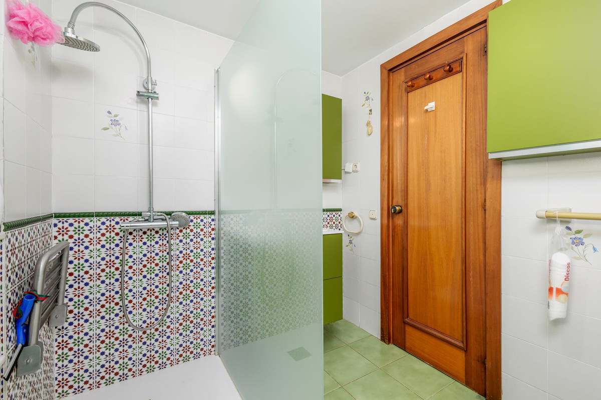Appartement te koop in Fuengirola | 2 slaapkamers H5471263