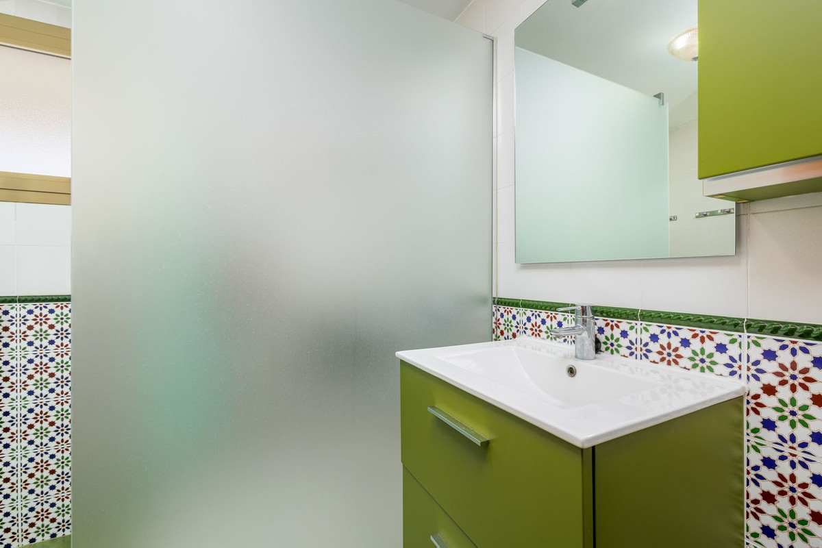 Appartement te koop in Fuengirola | 2 slaapkamers H5471263