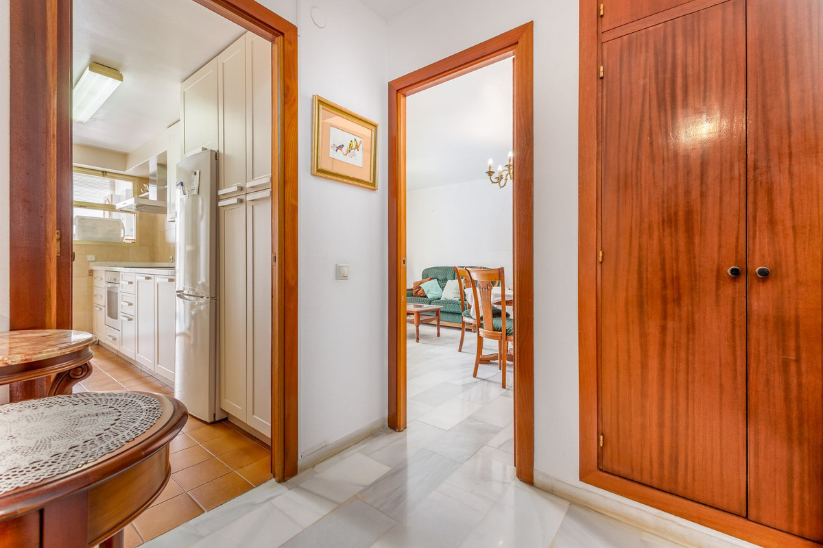 Appartement te koop in Fuengirola | 2 slaapkamers H5471263