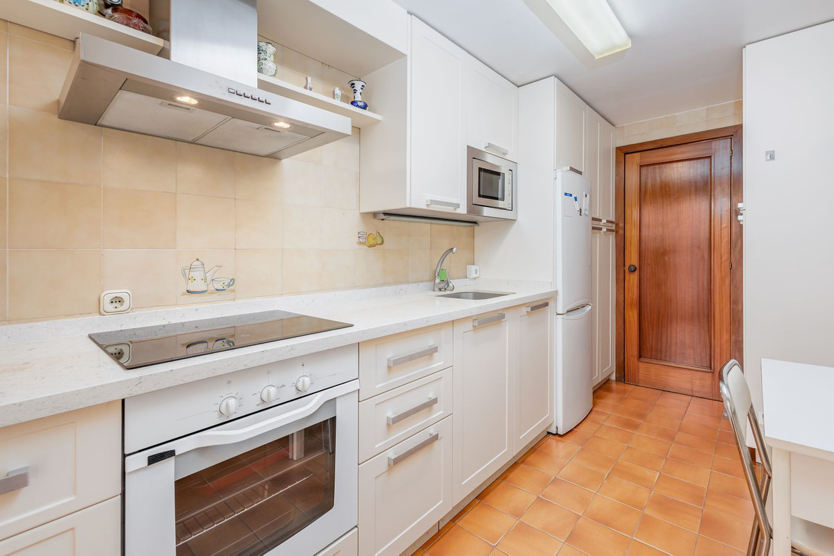 Appartement te koop in Fuengirola | 2 slaapkamers H5471263
