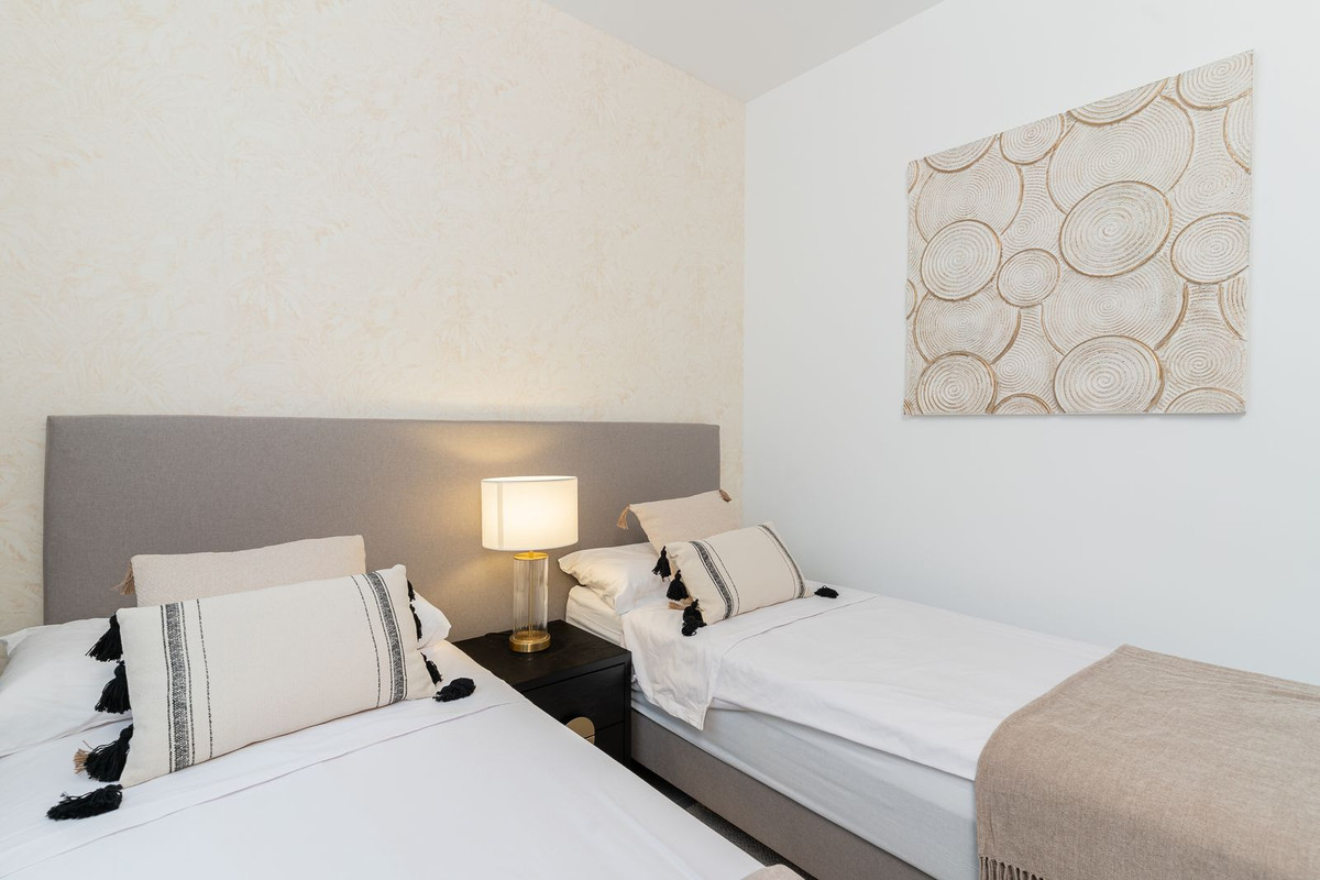 Appartement te koop in Fuengirola | 2 slaapkamers H5471974