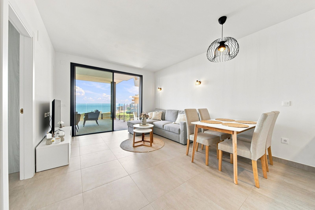Appartement te koop in Fuengirola | 2 slaapkamers H5472541