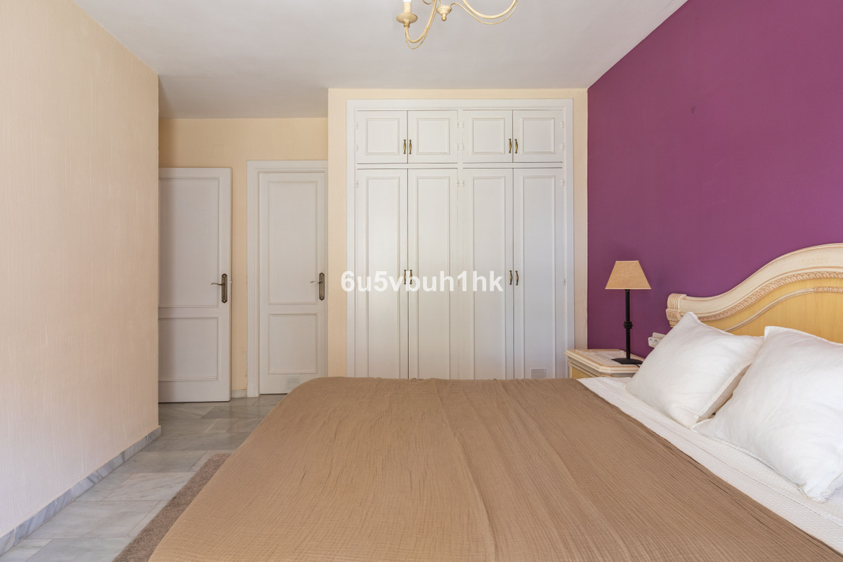 Appartement te koop in Fuengirola | 2 slaapkamers H5472838