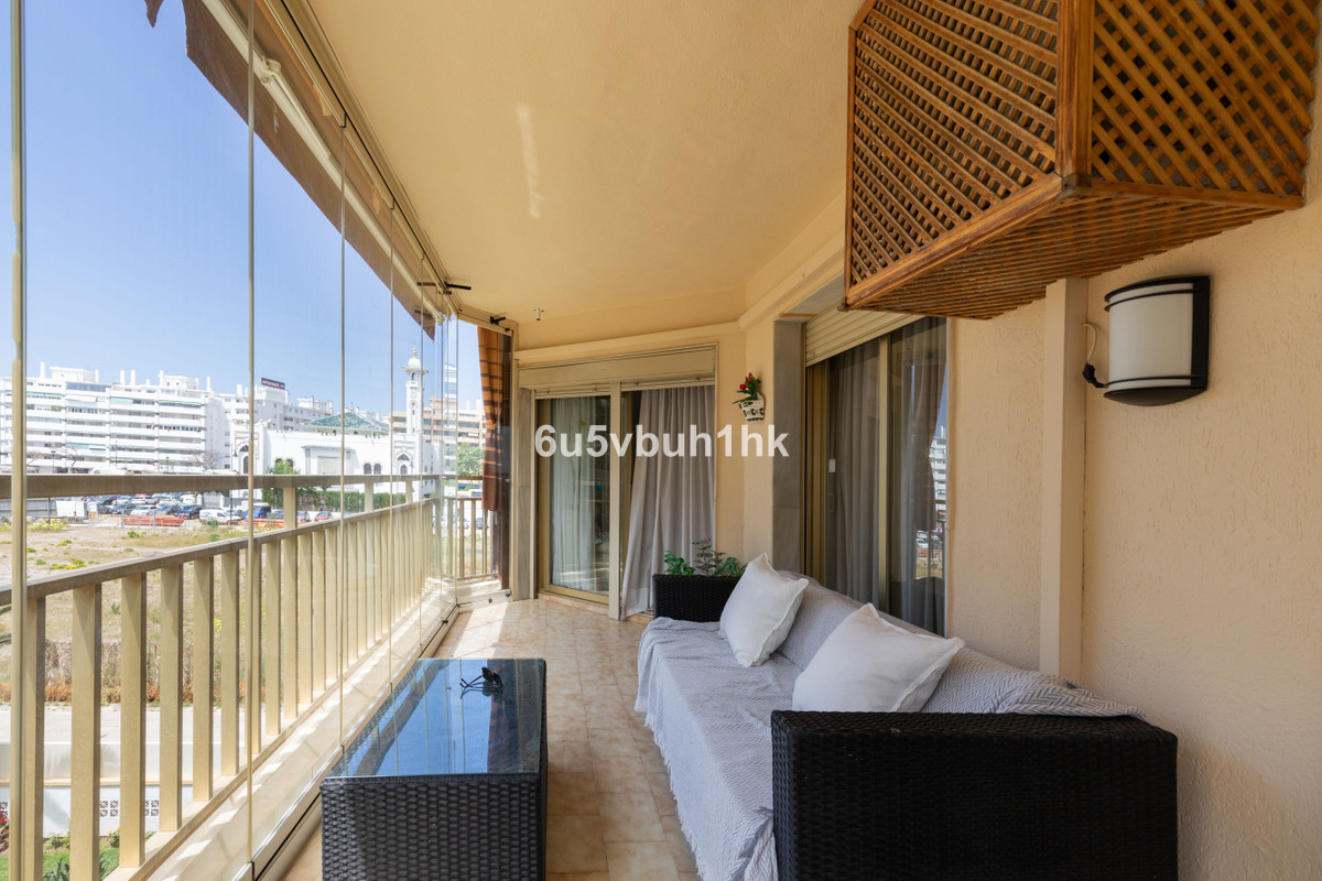 Appartement te koop in Fuengirola | 2 slaapkamers H5472838