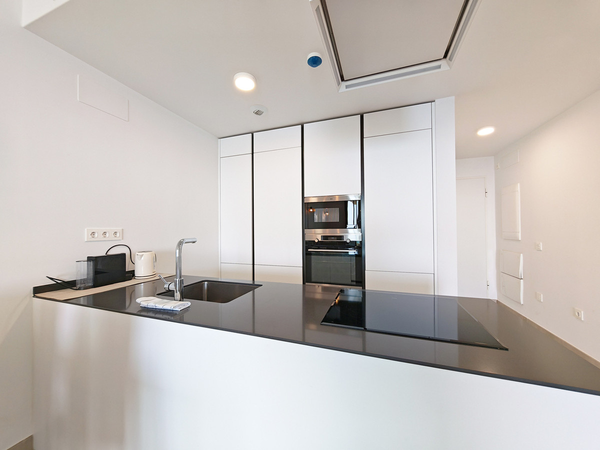 Appartement te koop in Fuengirola | 2 slaapkamers H5473591