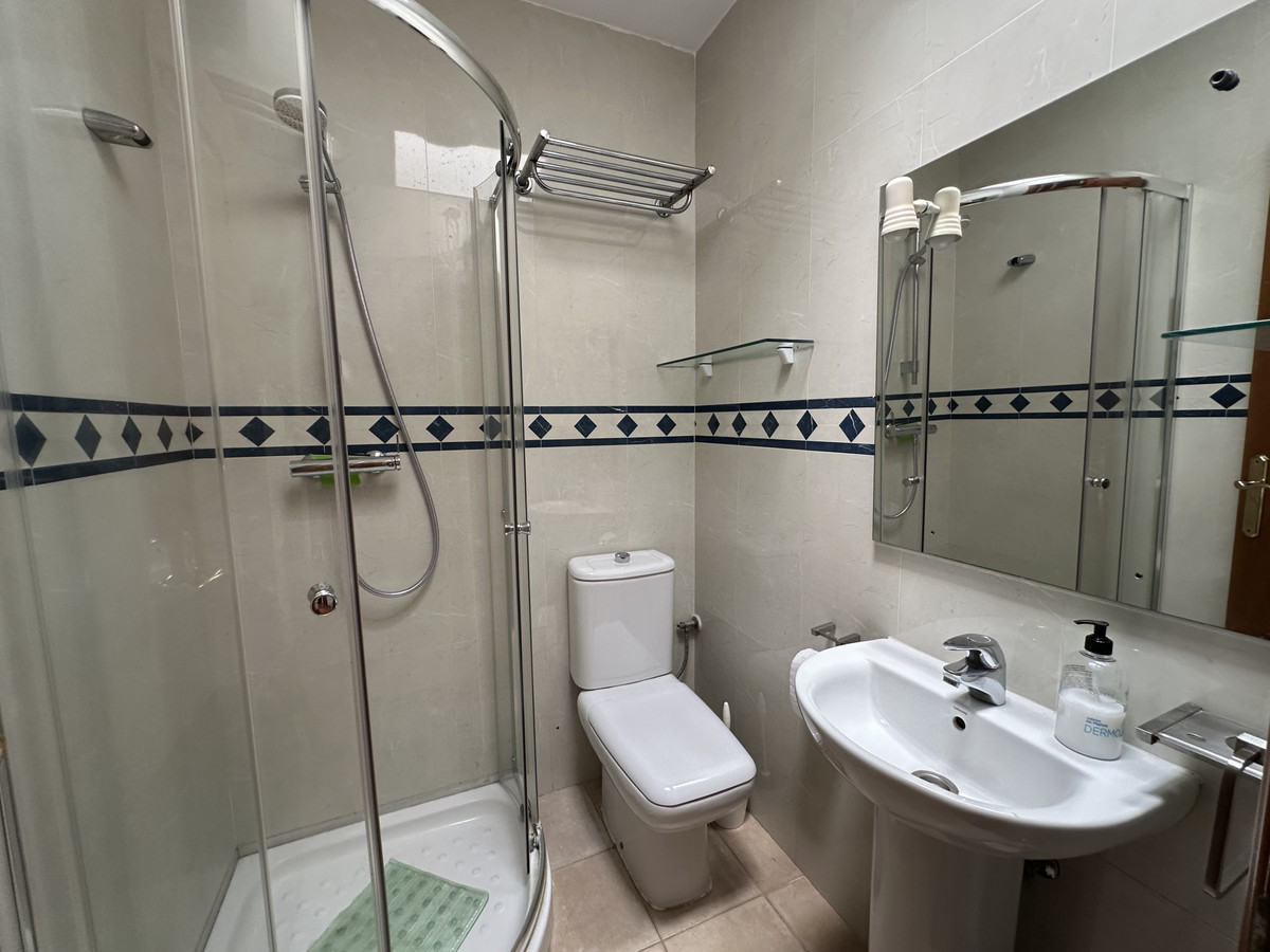 Penthouse te koop in Fuengirola | 2 slaapkamers H5476000