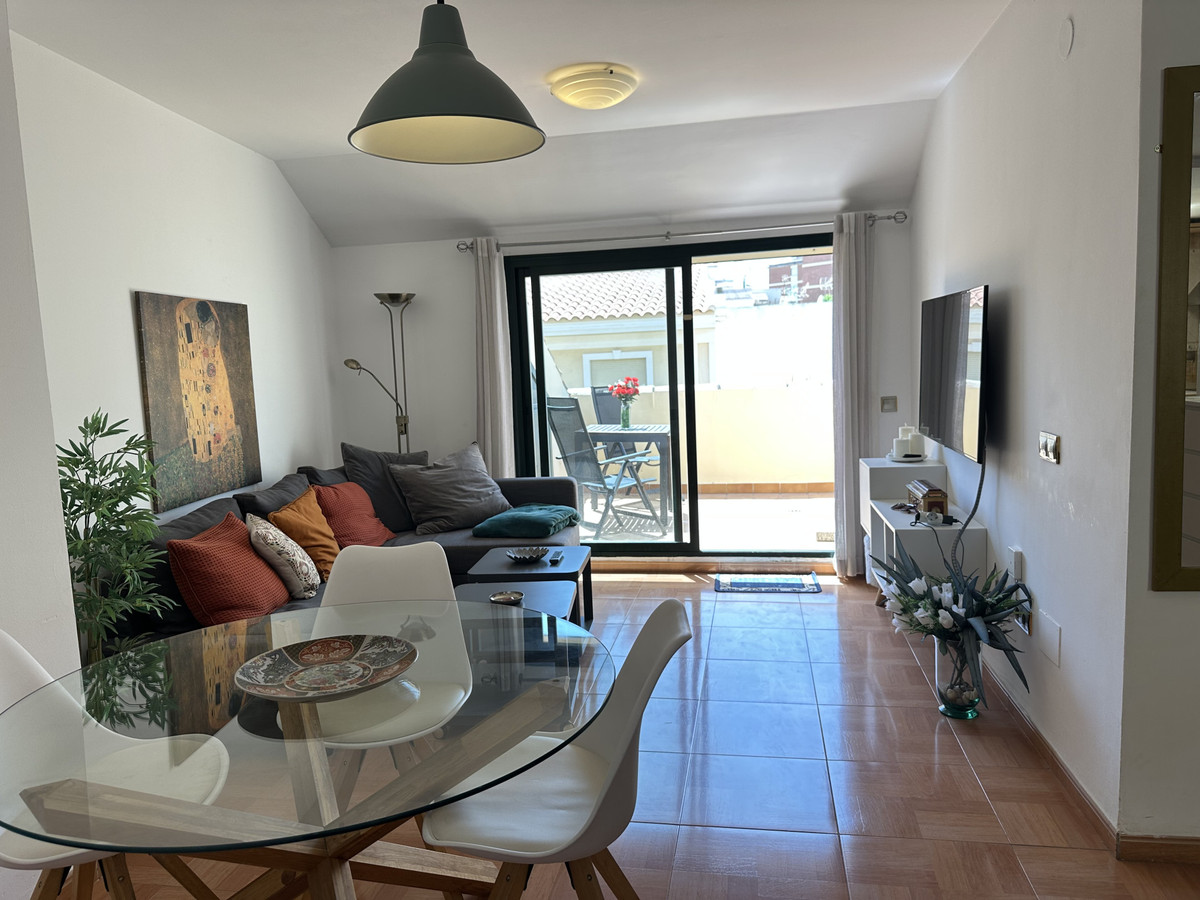 Penthouse te koop in Fuengirola | 2 slaapkamers H5476000