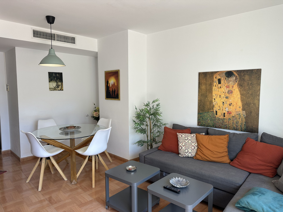 Penthouse te koop in Fuengirola | 2 slaapkamers H5476000