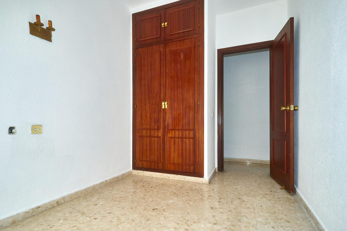 Property main view 36
