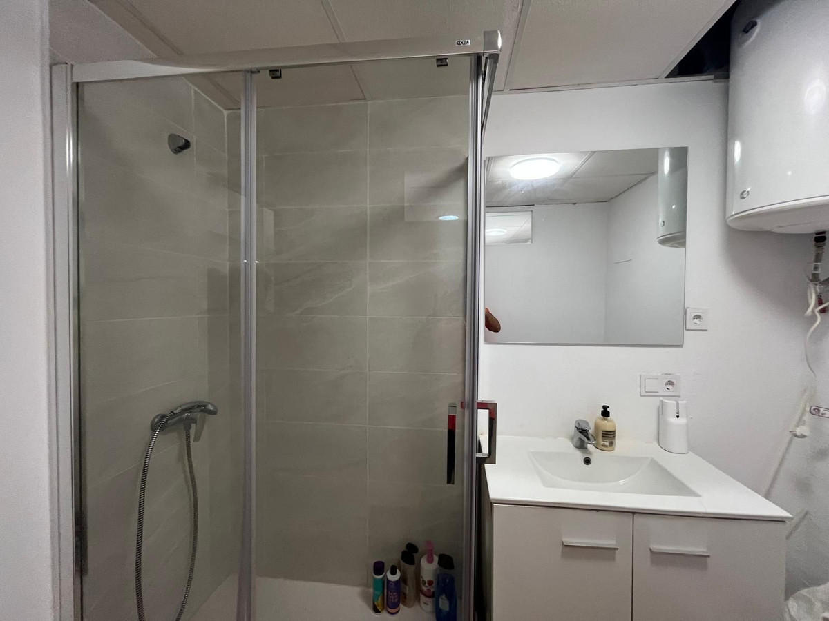 Appartement te koop in Fuengirola | 4 slaapkamers H5477851