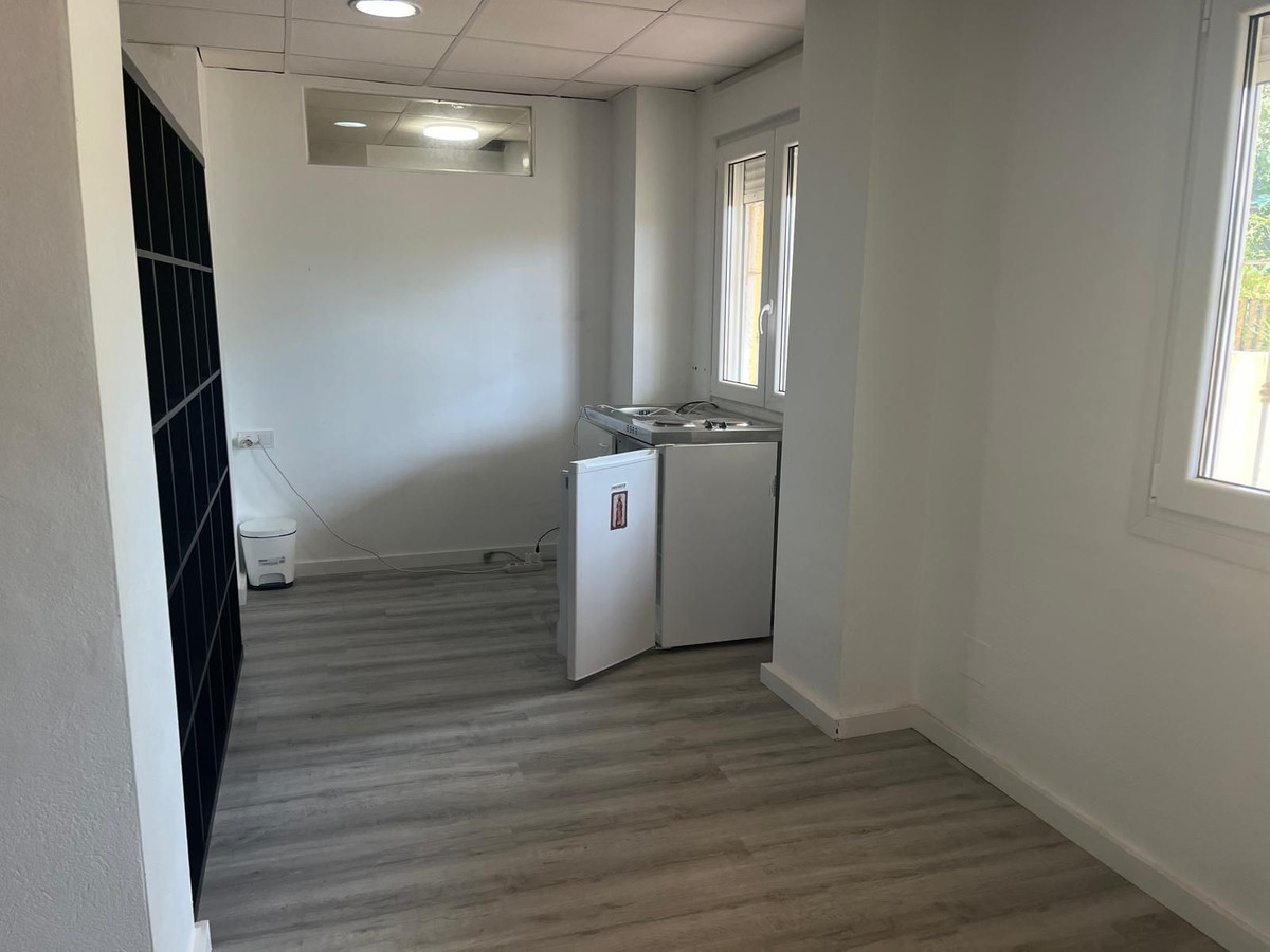 Appartement te koop in Fuengirola | 4 slaapkamers H5477851