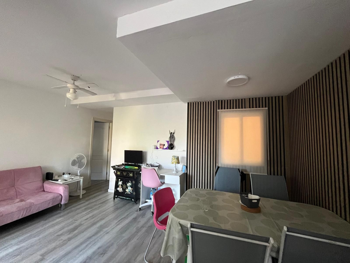Appartement te koop in Fuengirola | 4 slaapkamers H5477851