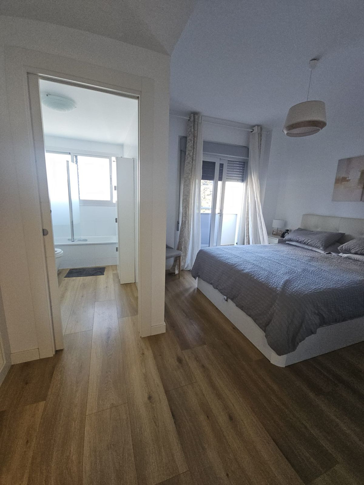 Appartement te koop in Fuengirola | 2 slaapkamers H5486077