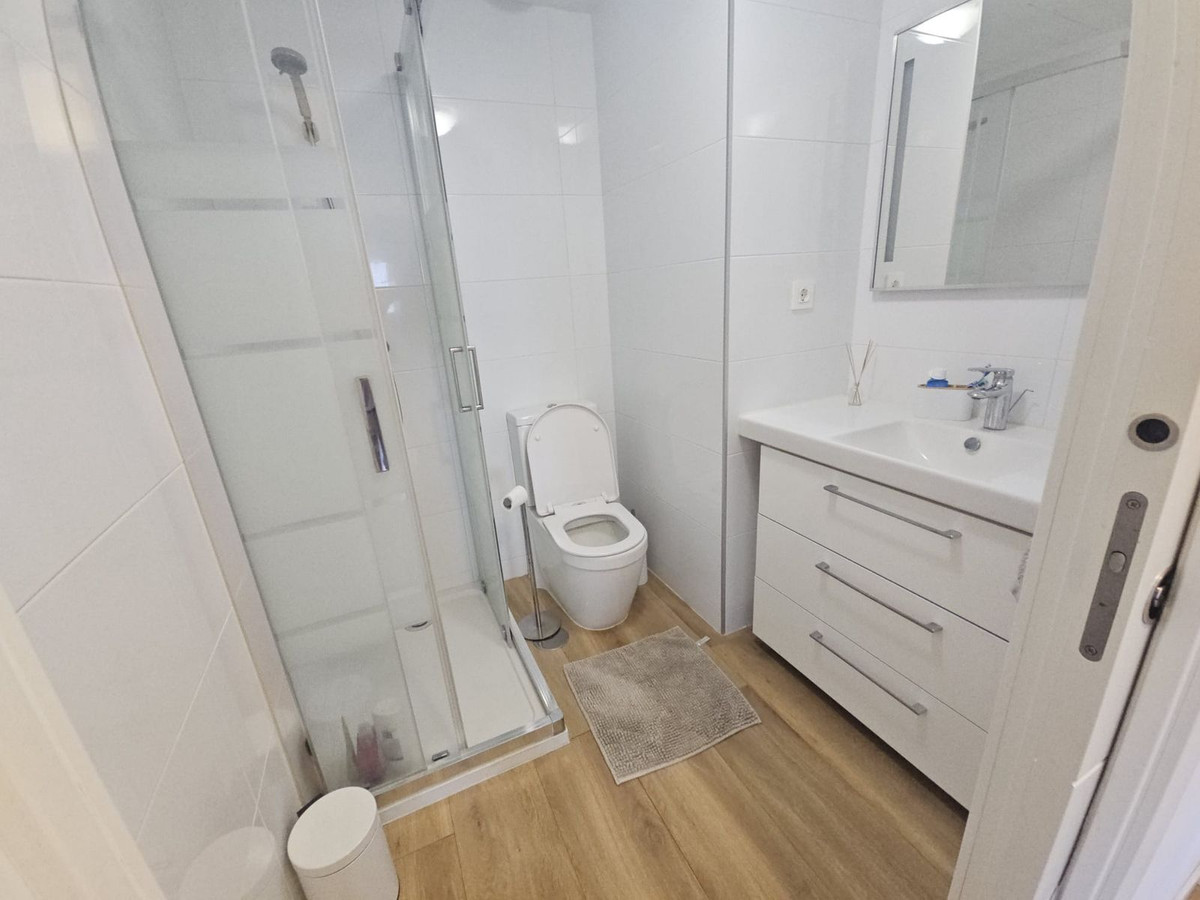 Appartement te koop in Fuengirola | 2 slaapkamers H5486077