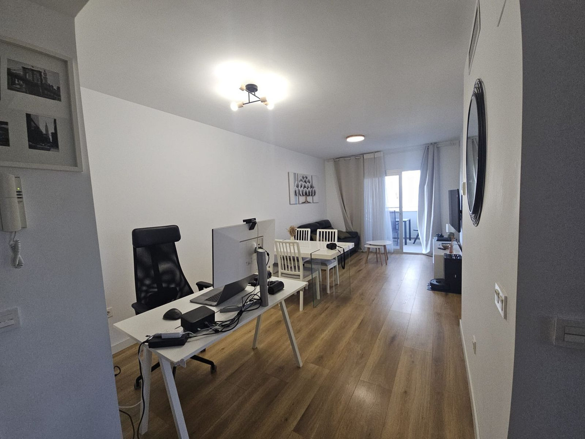 Appartement te koop in Fuengirola | 2 slaapkamers H5486077