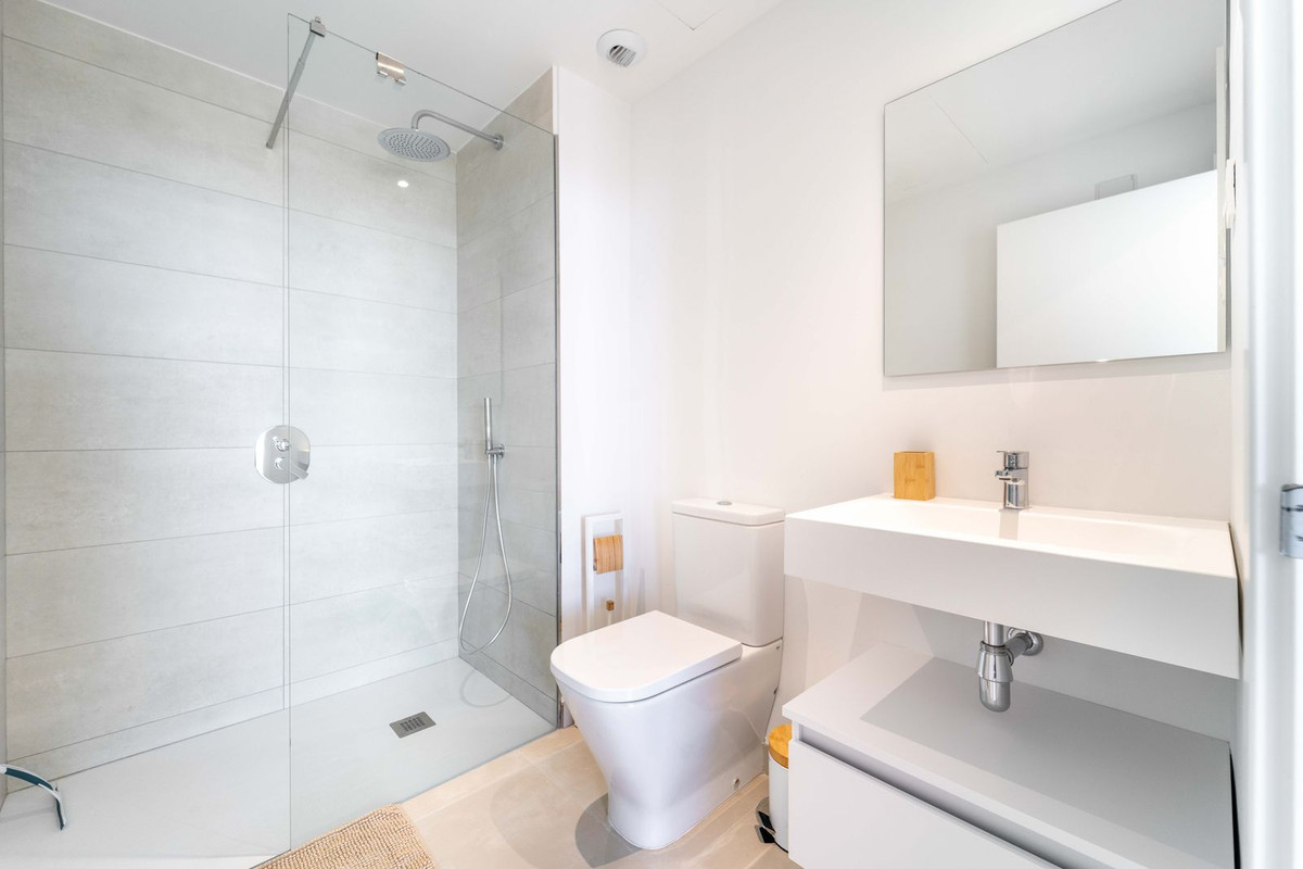 Appartement te koop in Fuengirola | 2 slaapkamers H5486494