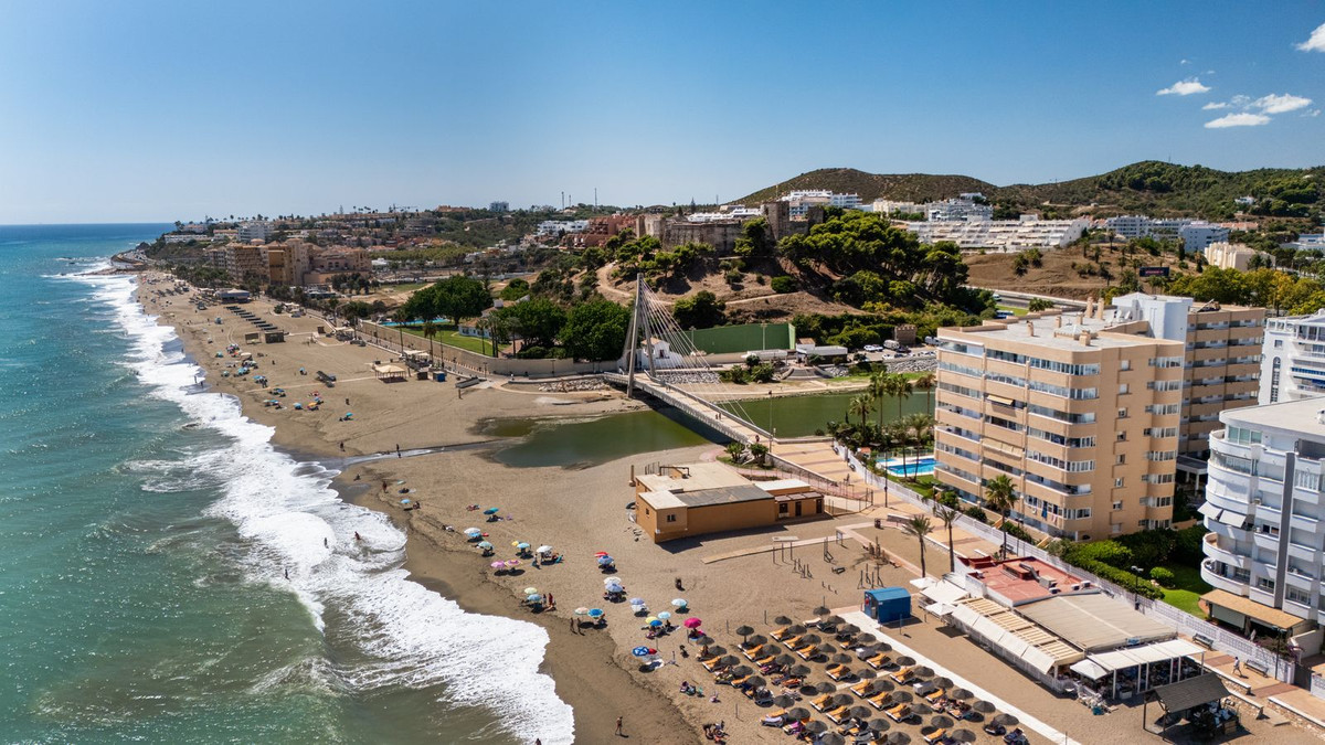 Appartement te koop in Fuengirola | 2 slaapkamers H5488300