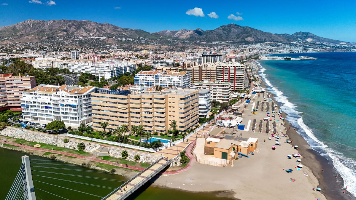 Appartement te koop in Fuengirola | 2 slaapkamers H5488300