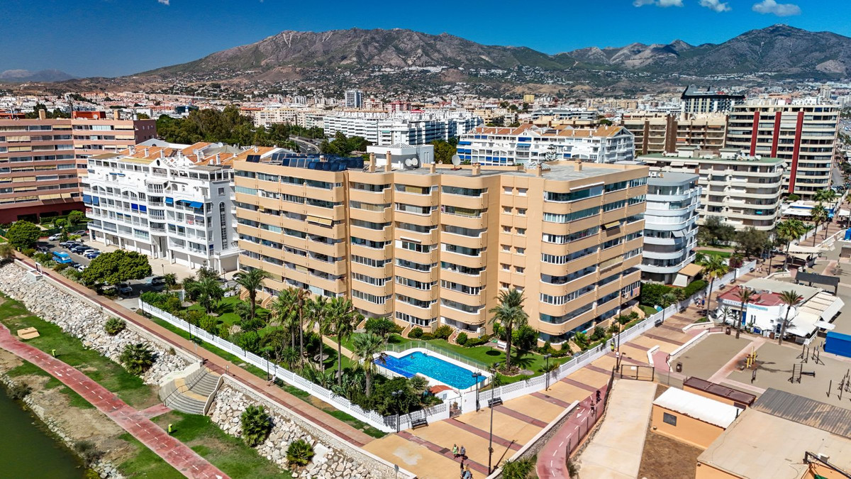 Appartement te koop in Fuengirola | 2 slaapkamers H5488300