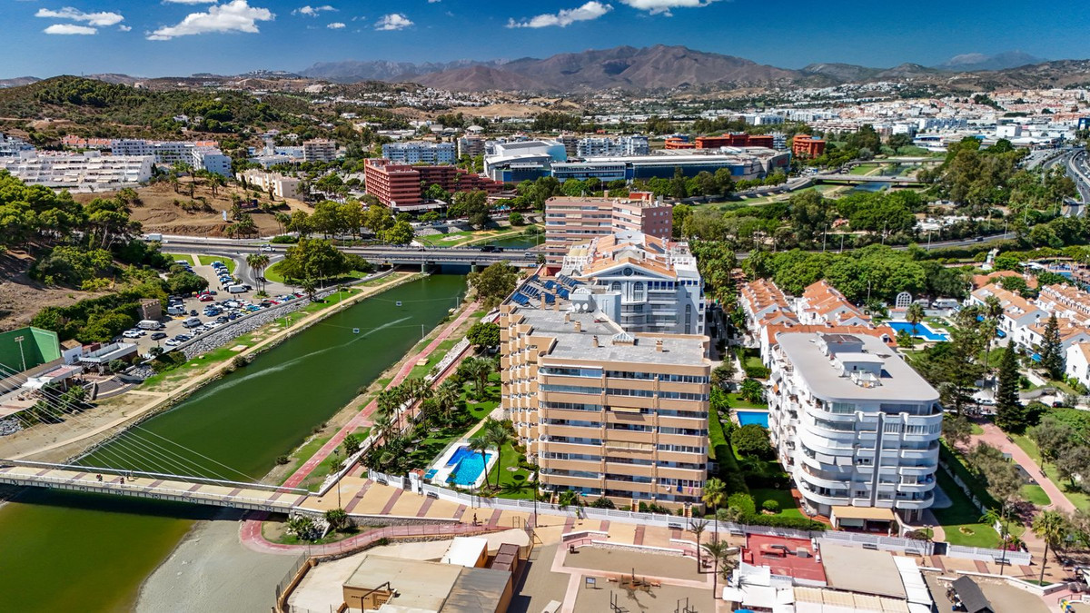 Appartement te koop in Fuengirola | 2 slaapkamers H5488300