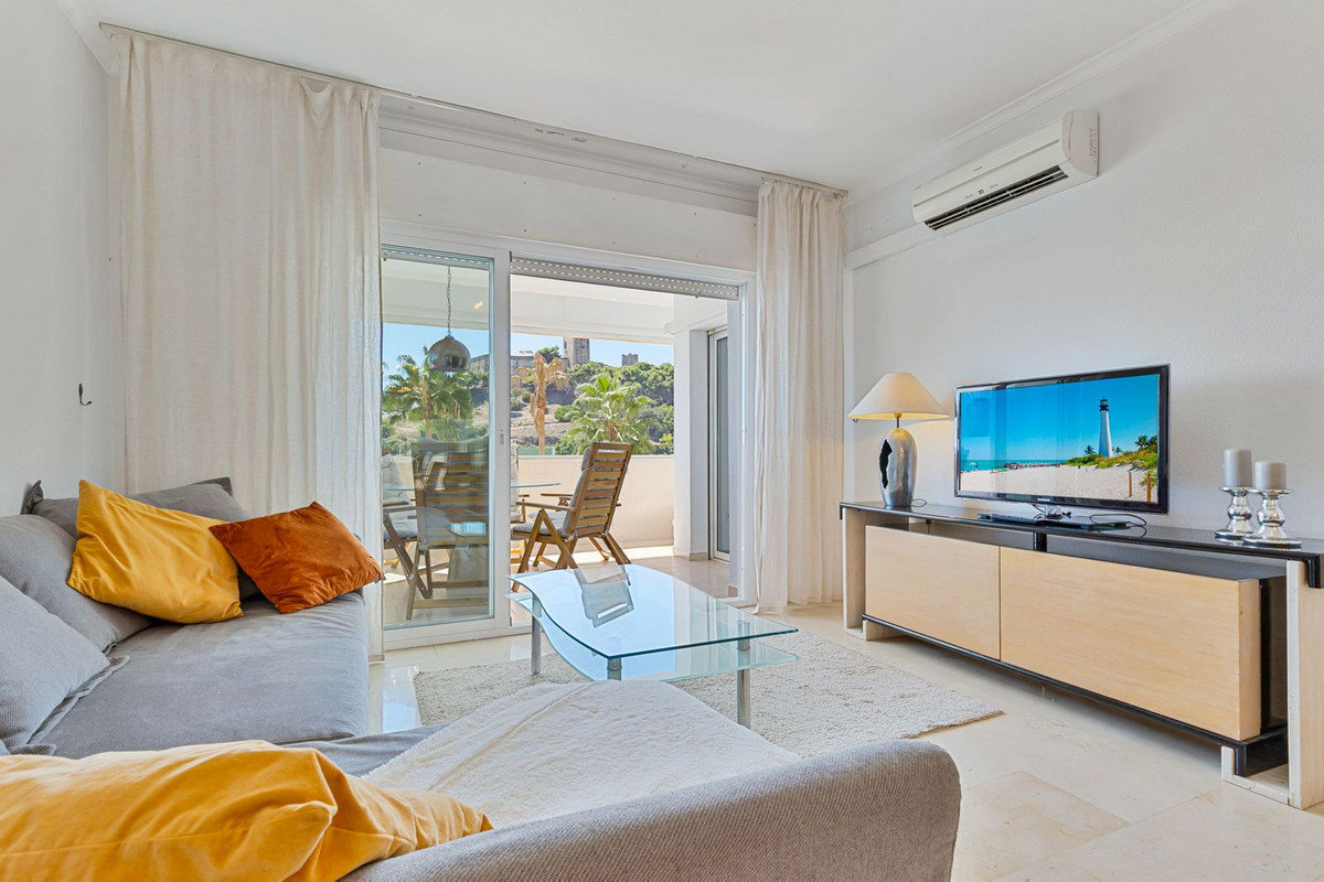 Appartement te koop in Fuengirola | 2 slaapkamers H5488300