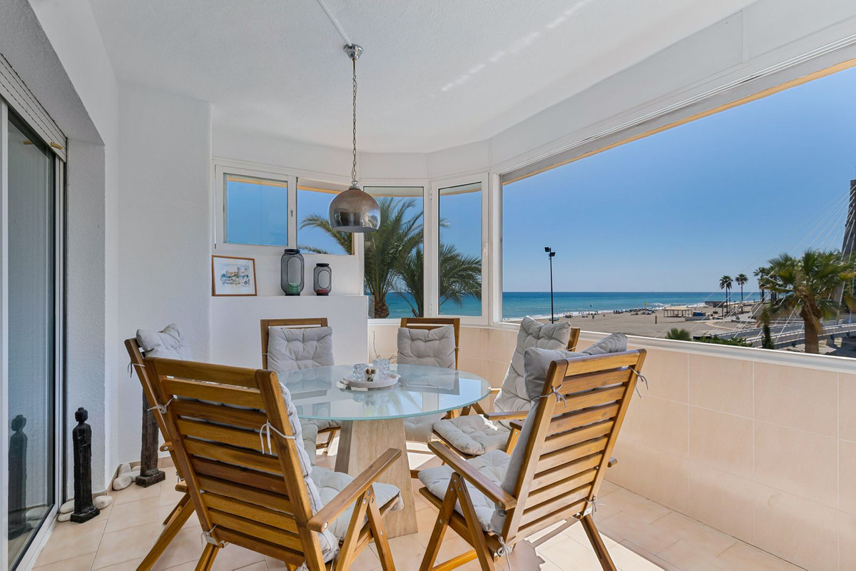 Appartement te koop in Fuengirola | 2 slaapkamers H5488300