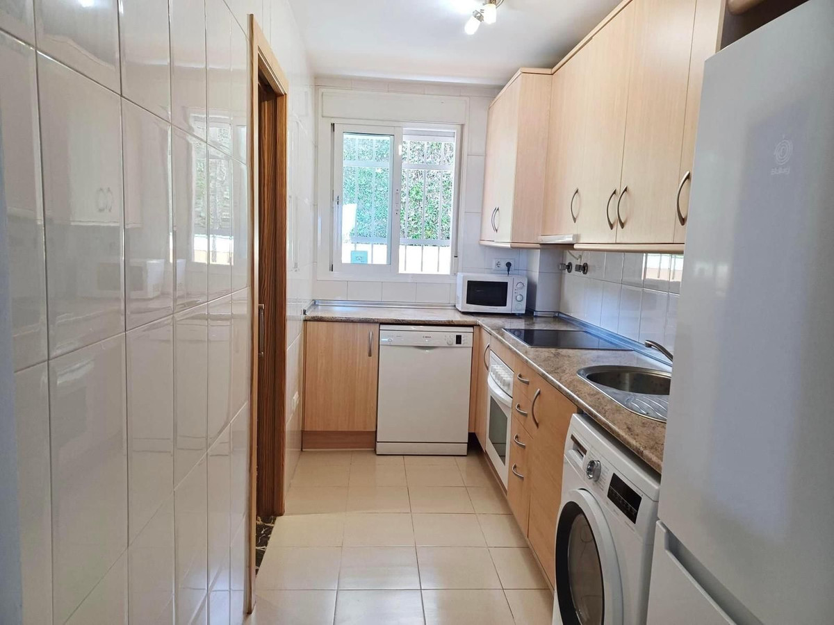 Appartement te koop in Fuengirola | 2 slaapkamers H5490664