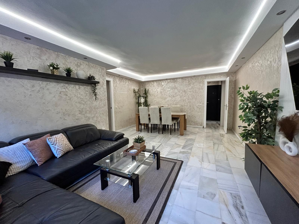 Appartement te koop in Fuengirola | 3 slaapkamers H5491933