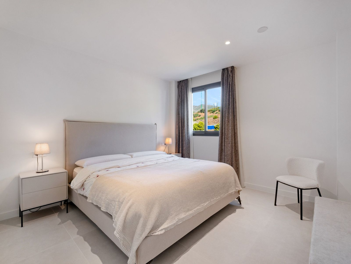 Appartement te koop in Fuengirola | 2 slaapkamers H5492458