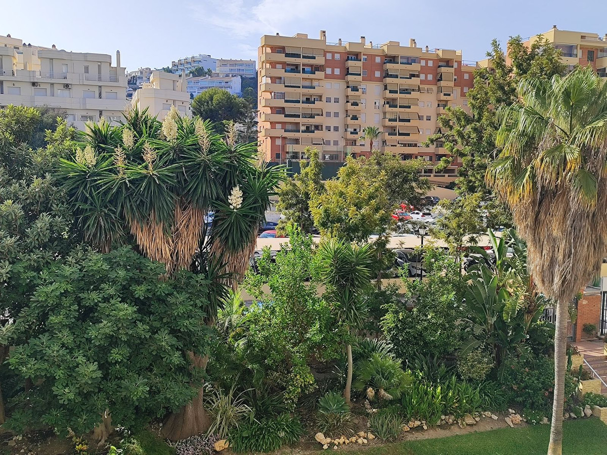 Appartement te koop in Fuengirola | 2 slaapkamers H5492632