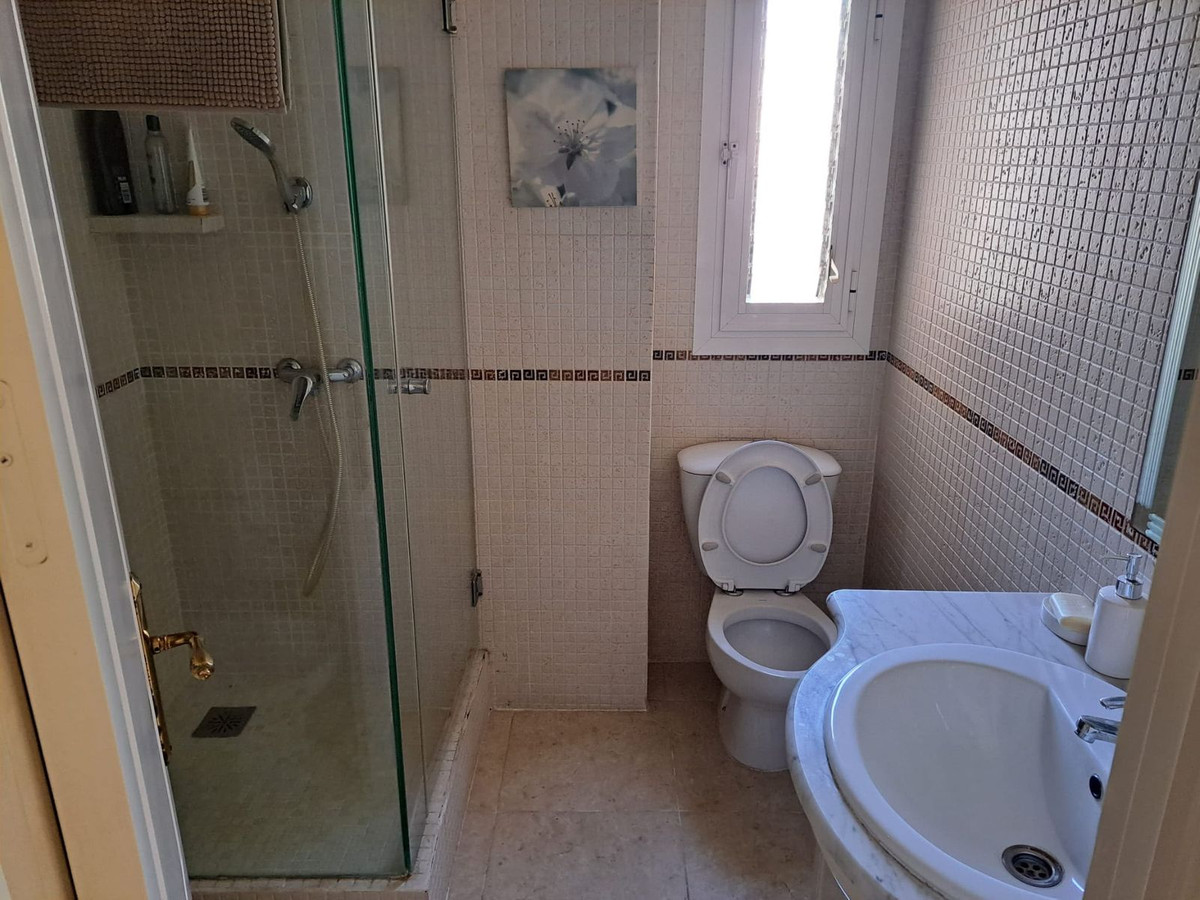 Appartement te koop in Fuengirola | 2 slaapkamers H5492632
