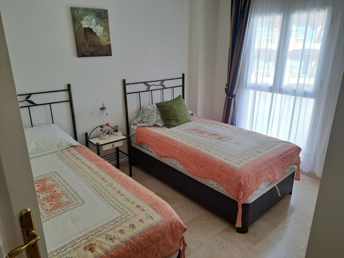 Appartement te koop in Fuengirola | 2 slaapkamers H5492632
