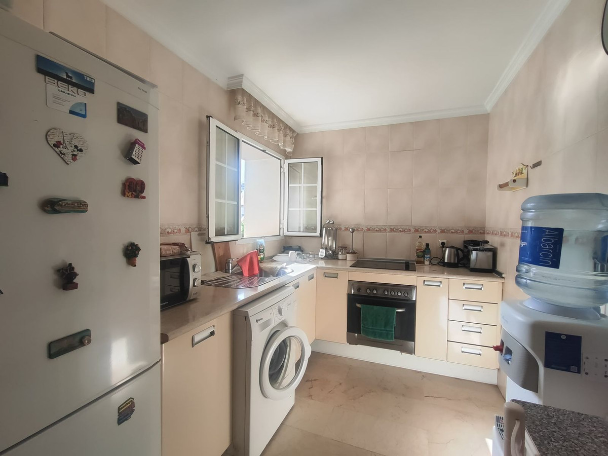 Appartement te koop in Fuengirola | 2 slaapkamers H5492632