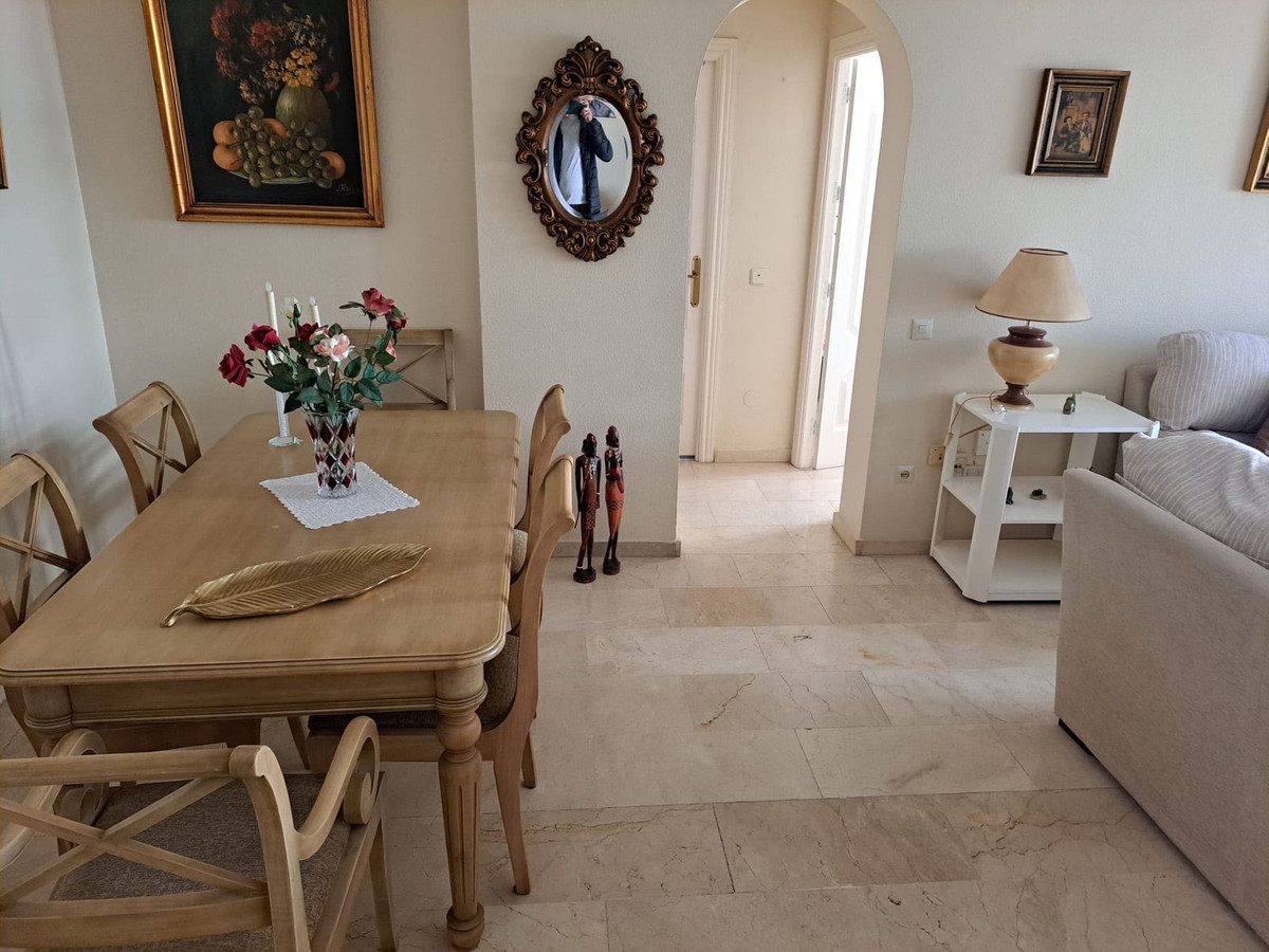 Appartement te koop in Fuengirola | 2 slaapkamers H5492632