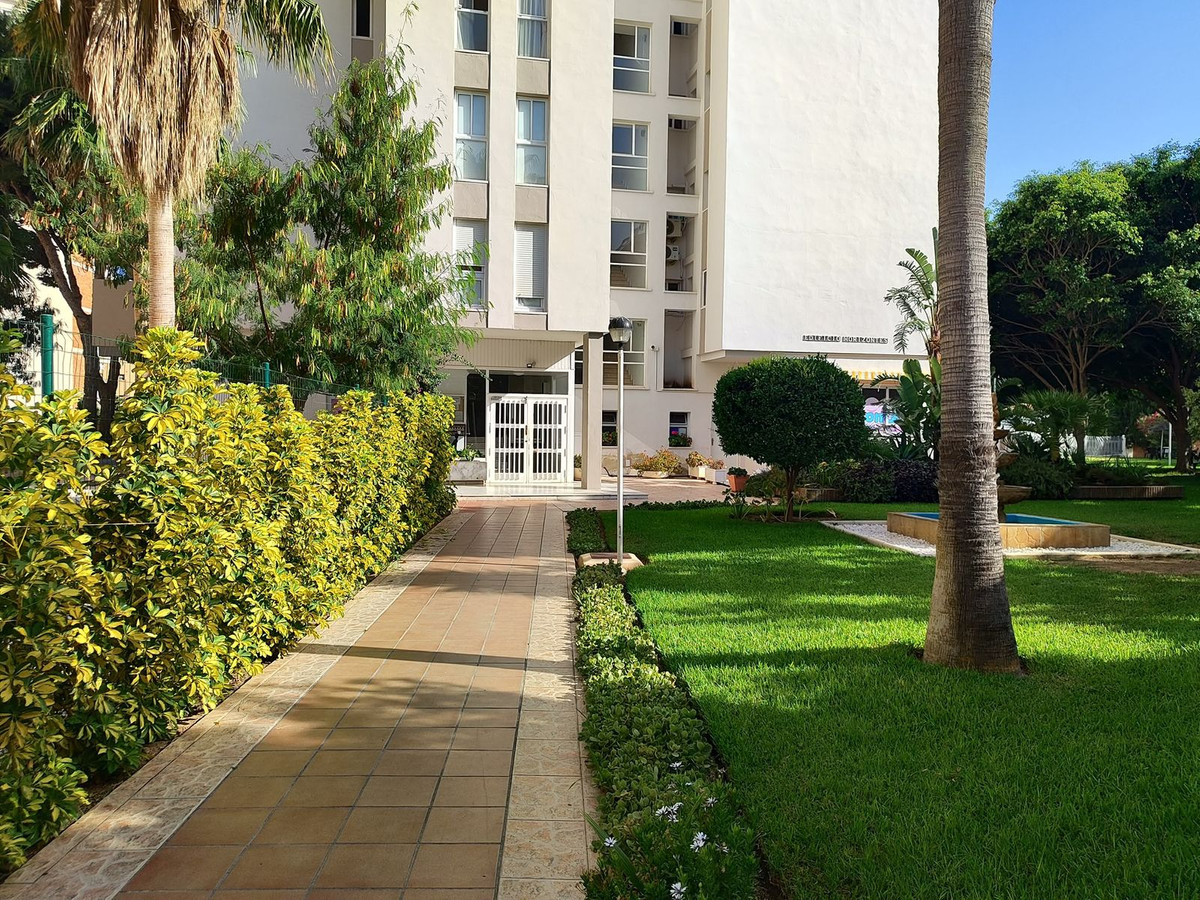 Appartement te koop in Fuengirola | 2 slaapkamers H5492632