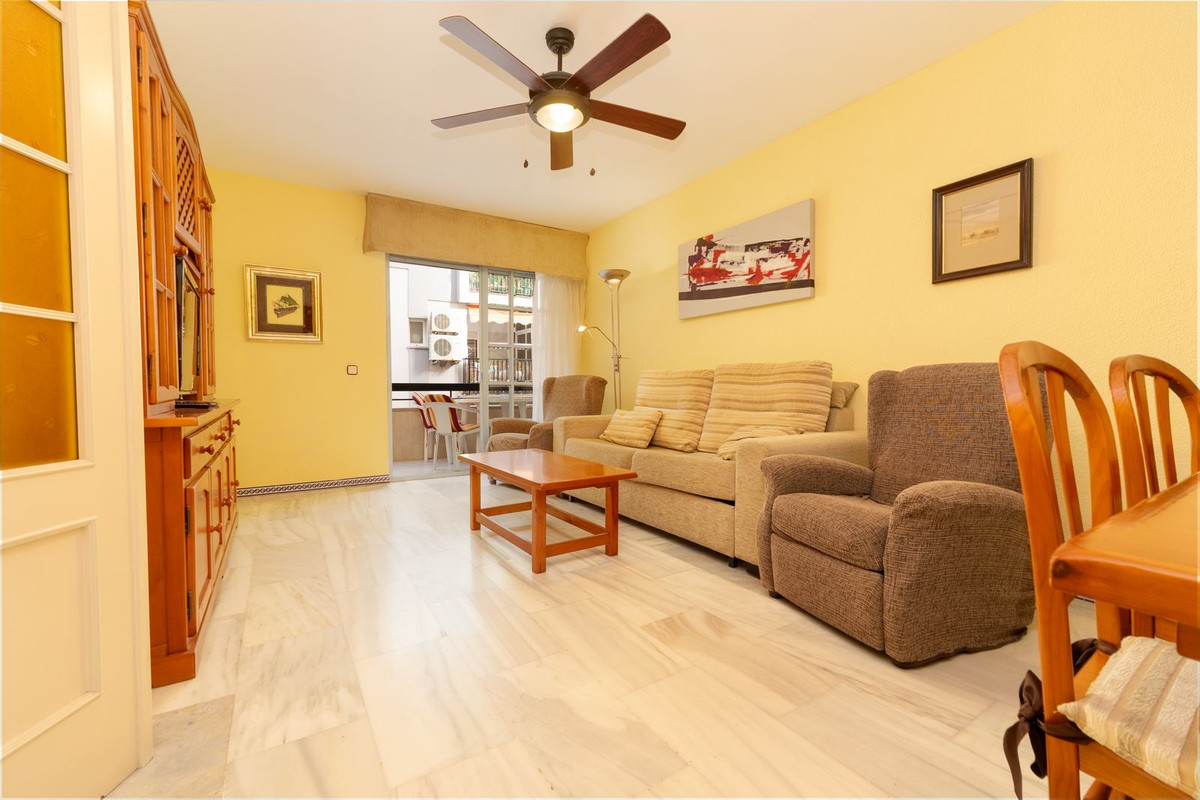 Appartement te koop in Fuengirola | 2 slaapkamers H5494009