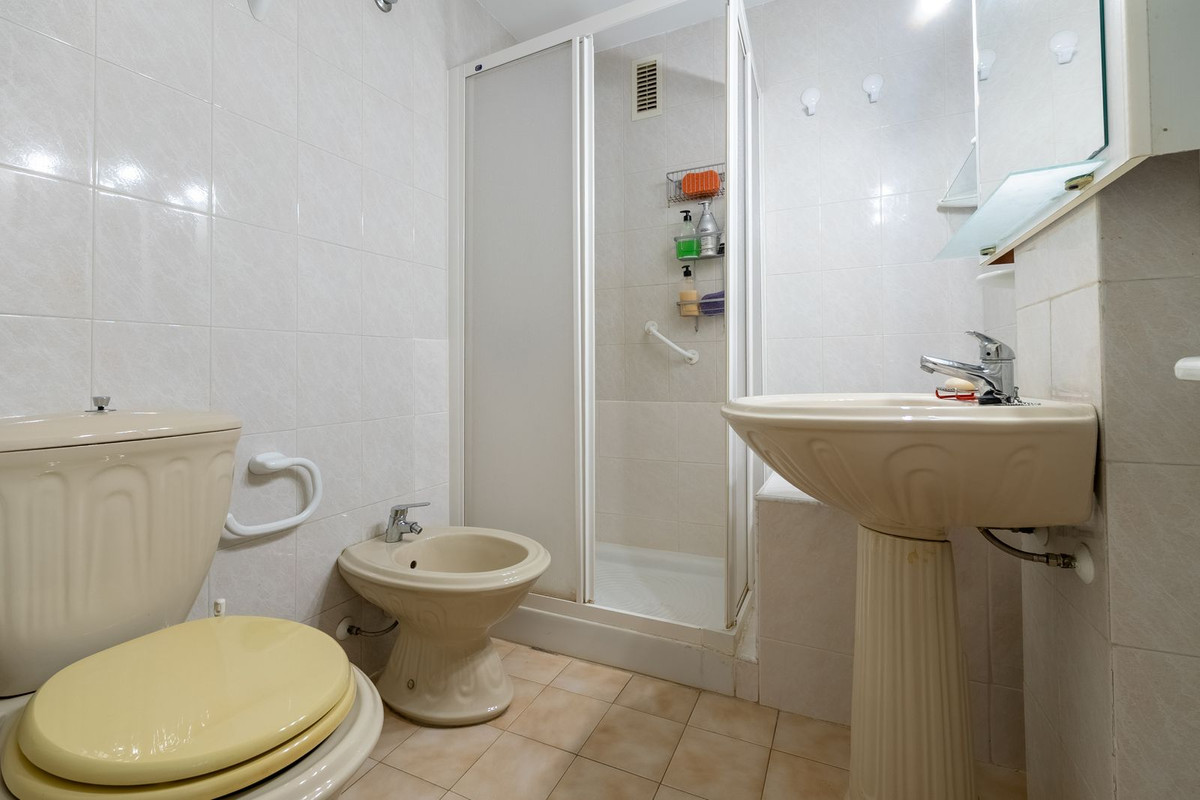 Appartement te koop in Fuengirola | 2 slaapkamers H5494009