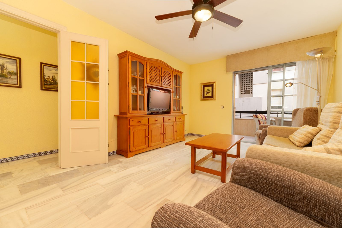 Appartement te koop in Fuengirola | 2 slaapkamers H5494009