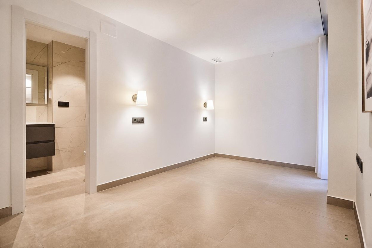 Property main view 30
