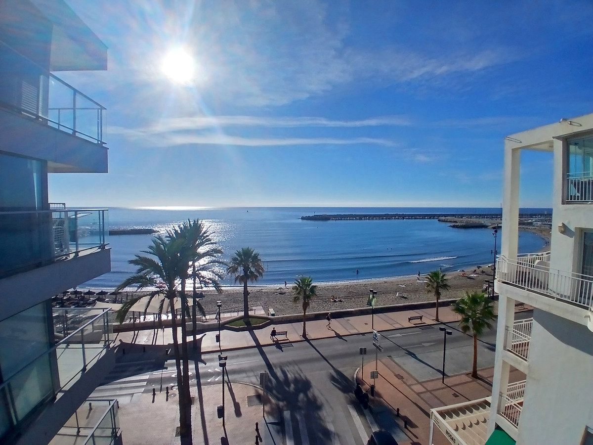Appartement te koop in Fuengirola | 2 slaapkamers H5496865