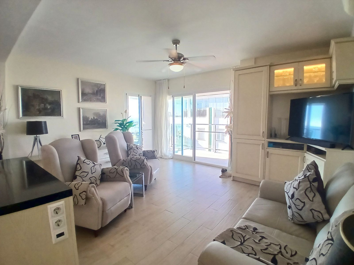 Appartement te koop in Fuengirola | 2 slaapkamers H5496865