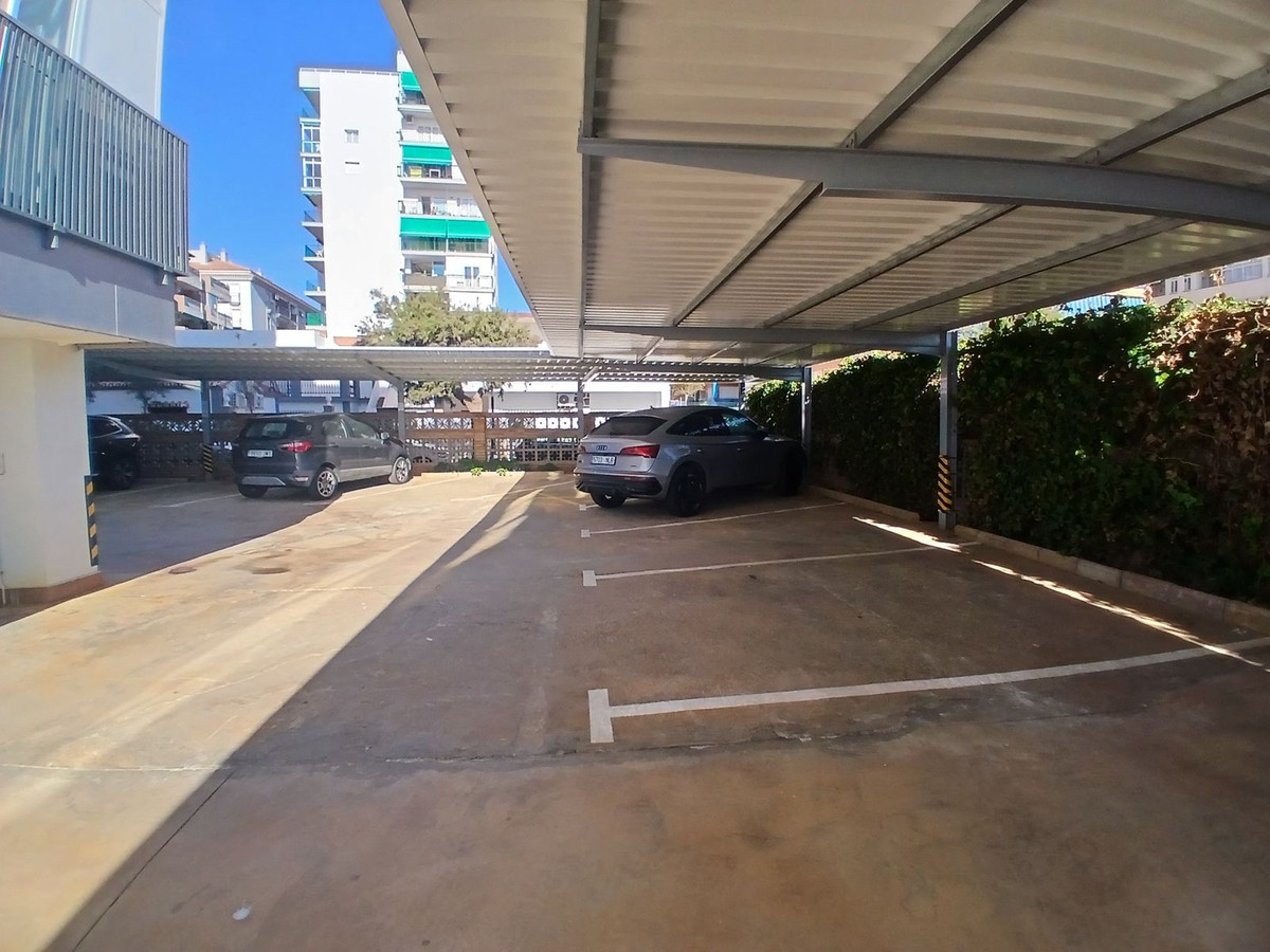 Appartement te koop in Fuengirola | 2 slaapkamers H5496865