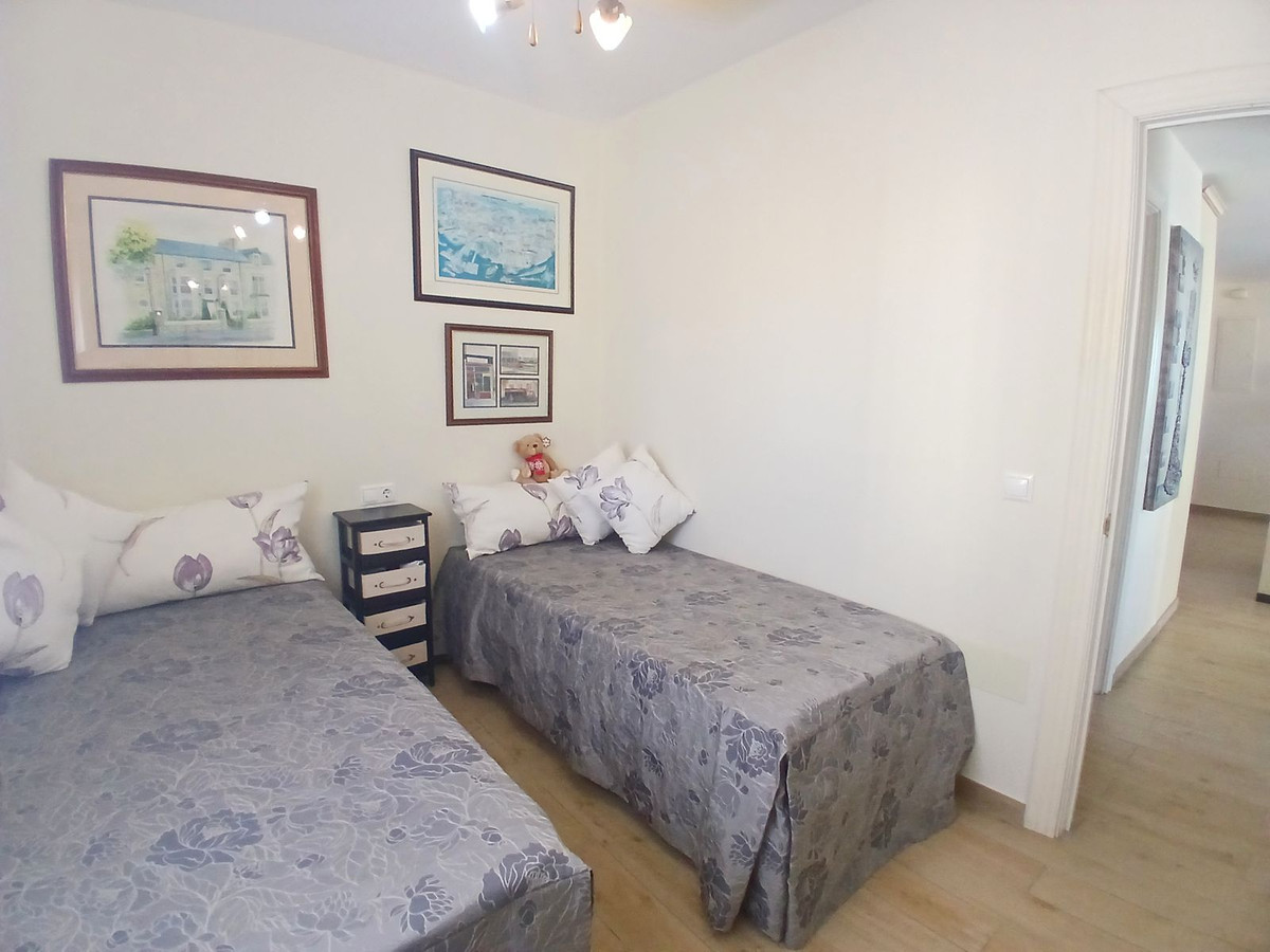 Appartement te koop in Fuengirola | 2 slaapkamers H5496865