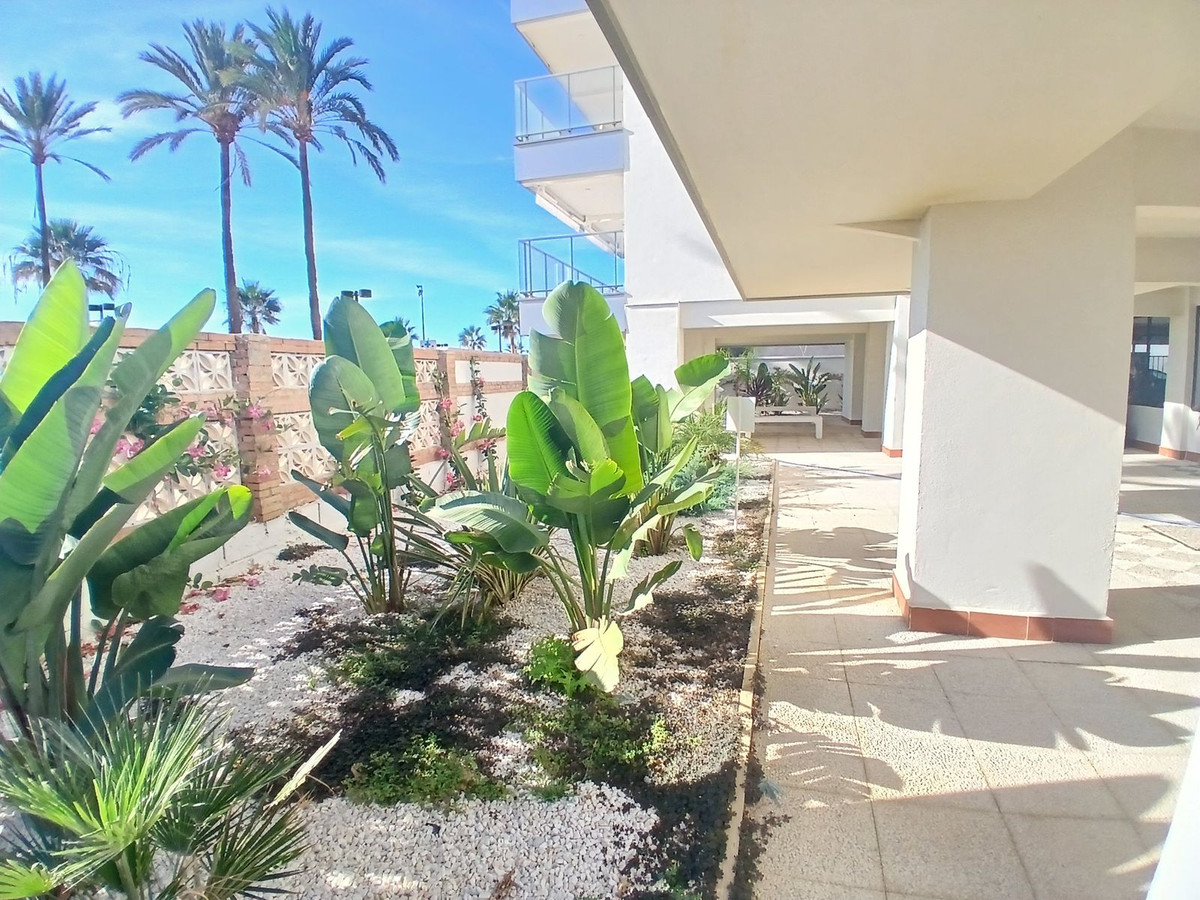 Appartement te koop in Fuengirola | 2 slaapkamers H5496865