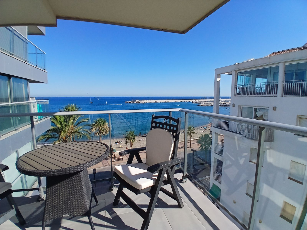 Appartement te koop in Fuengirola | 2 slaapkamers H5496865